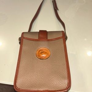 Dooney & bourke purse